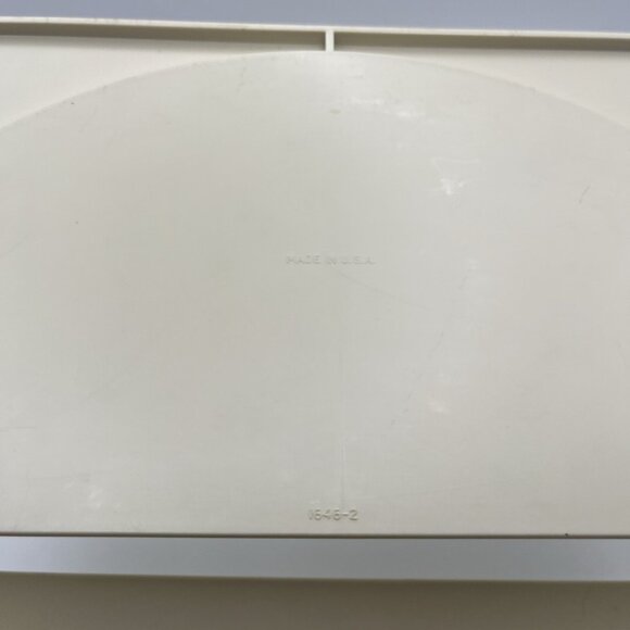 Vintage Tupperware Wall Mount Lid Organizer Round 1646-2 USA Mid Century Almond - Picture 7 of 9